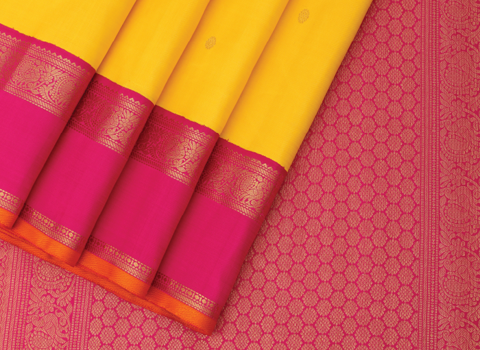 Everlasting Elegance: 9 Saree Color Combinations That Stand the Test of Time