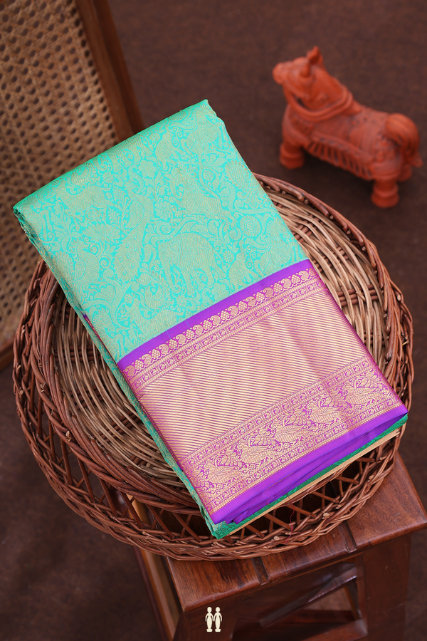 Kanchipuram Silk Saree In Green With Vanasingaram Design