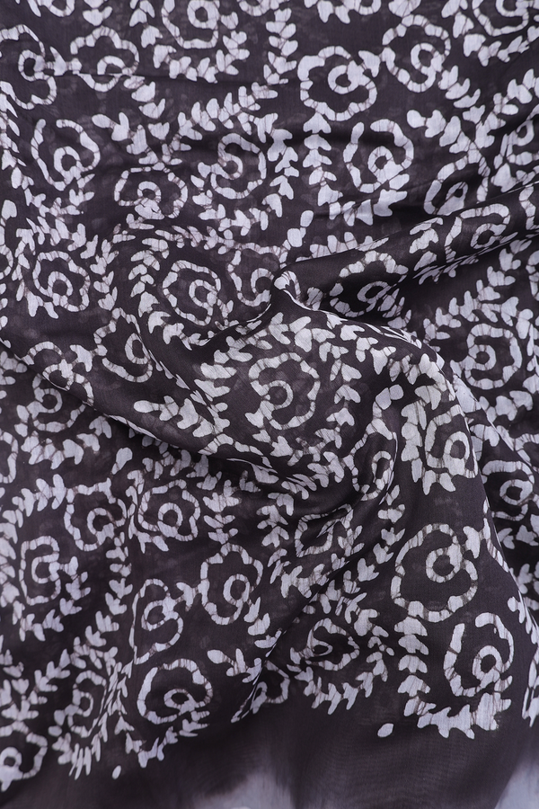 Chanderi Cotton Saree In Black With Printed Design