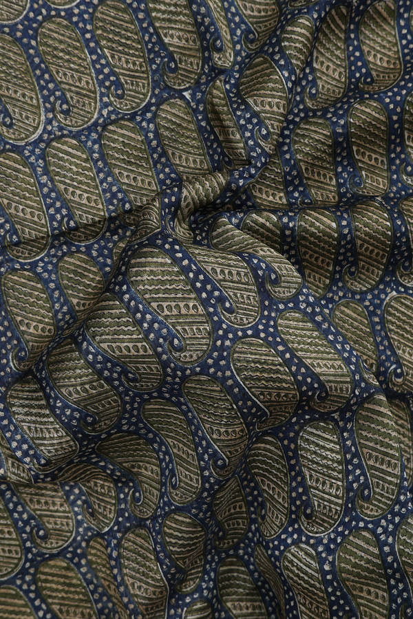 Chanderi Cotton Saree In Prussian Blue With Paisley Design