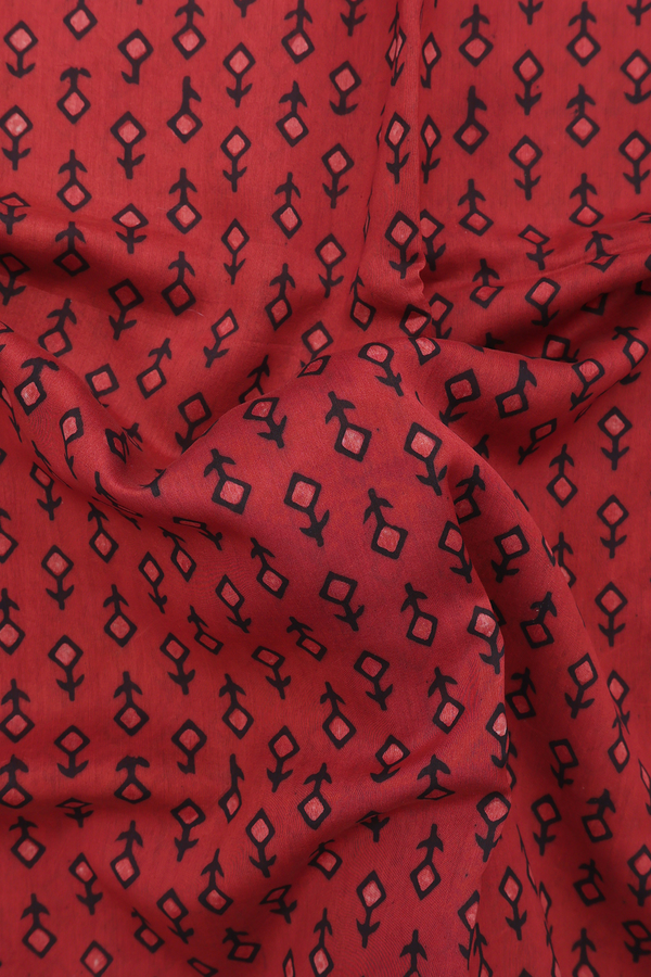 Chanderi Silk Cotton Saree In Brick Red With Printed Design