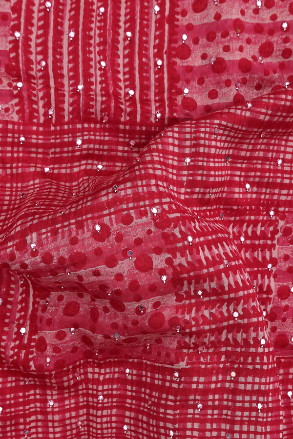 Chanderi Silk Cotton Saree In Red With Mirror Work Buttis