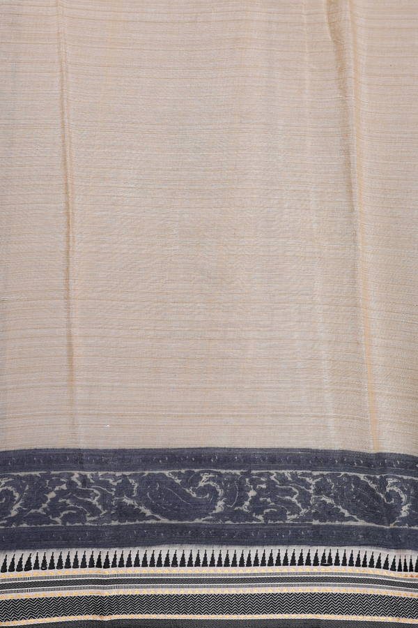 Chanderi Silk Cotton Saree In Pastel Brown With Paisley Design