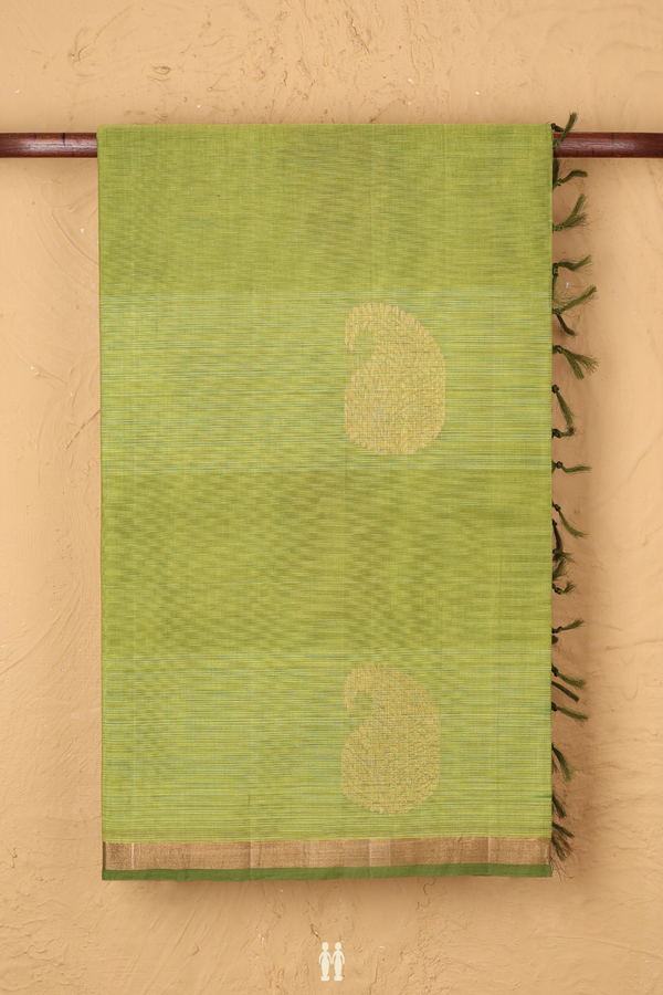 Coimbatore Cotton Saree In Green With Paisley Motifs