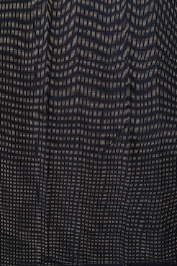 Kanchipuram Silk Saree In Grey With Floral Motifs