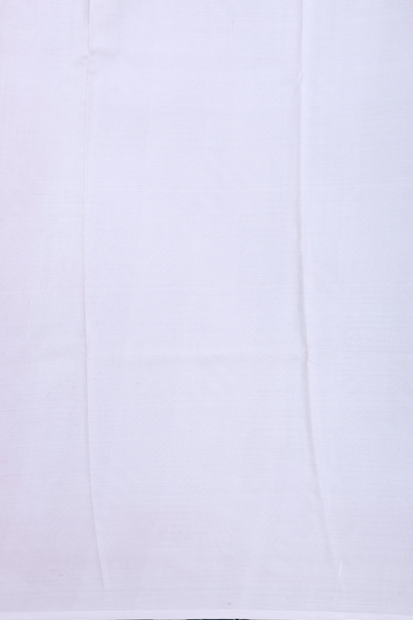 Printed Silk Saree In White With Geometric Design