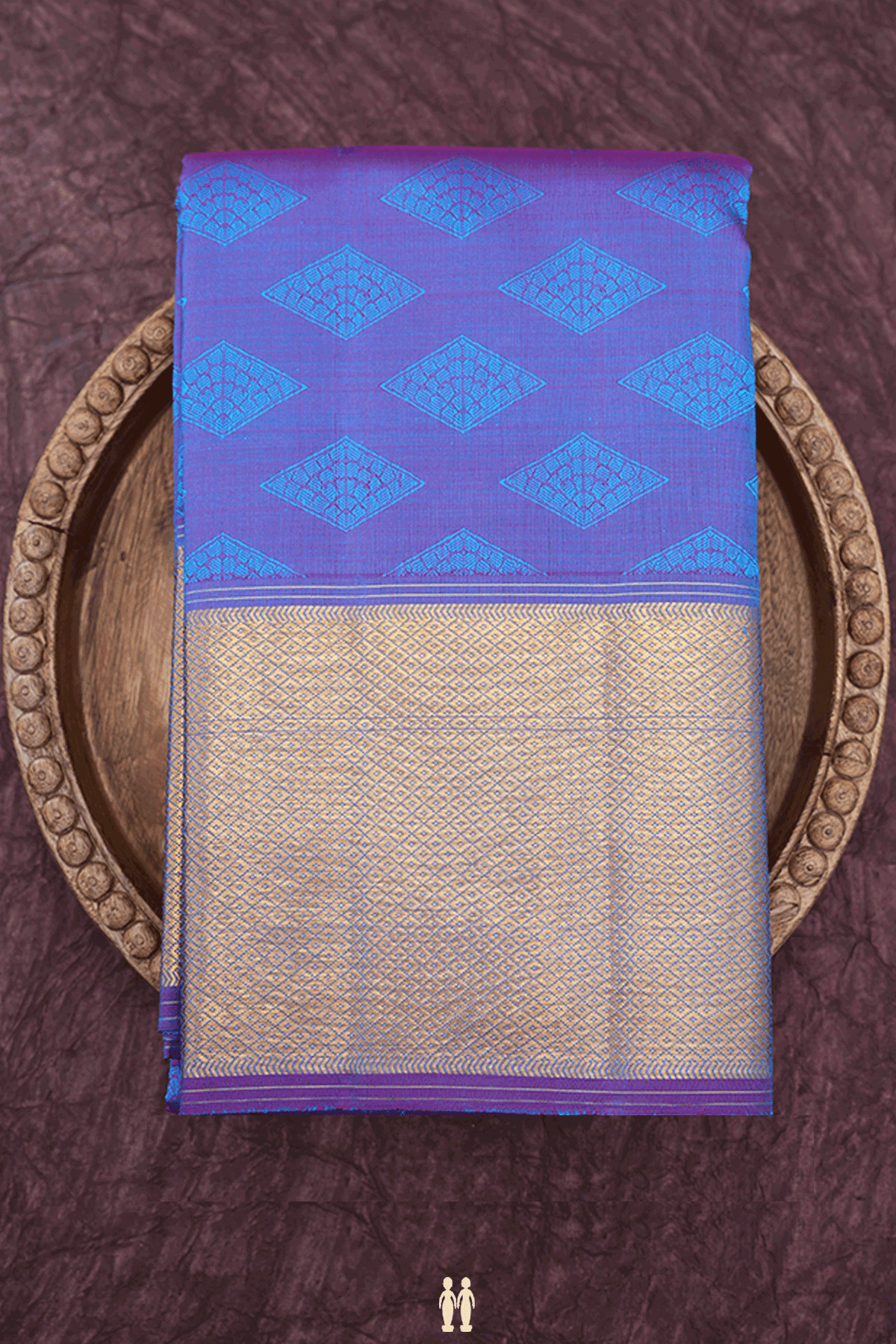 Diamond Threadwork Buttas Dual Tone Kanchipuram Silk Saree