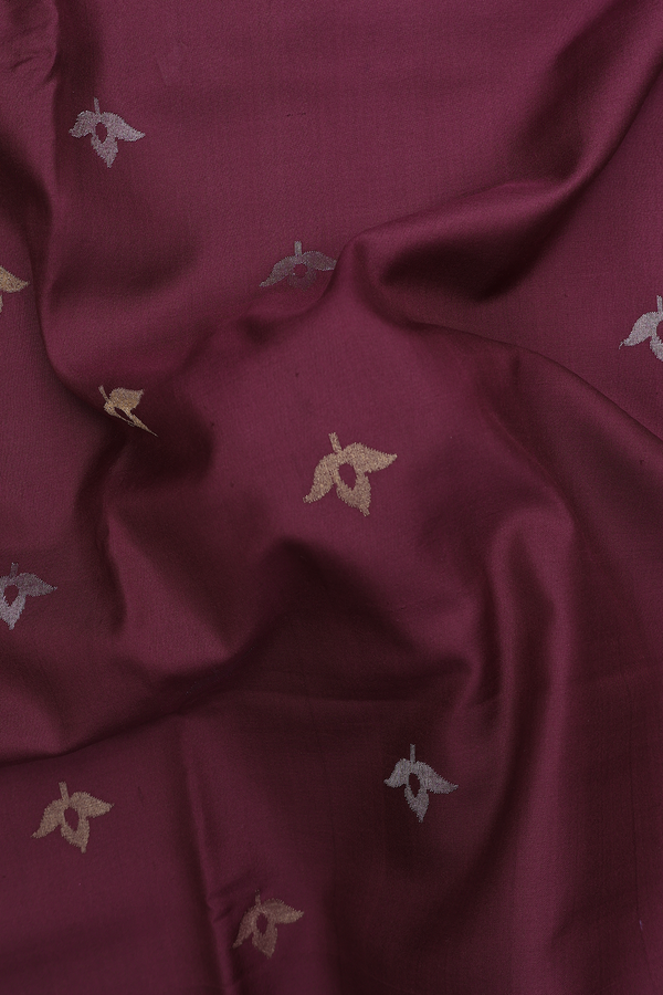 Uppada Silk Saree In Plum Purple With Floral Buttas