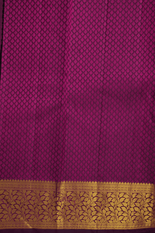 Jacquard Pattern Coral Pink Kanchipuram Silk Saree