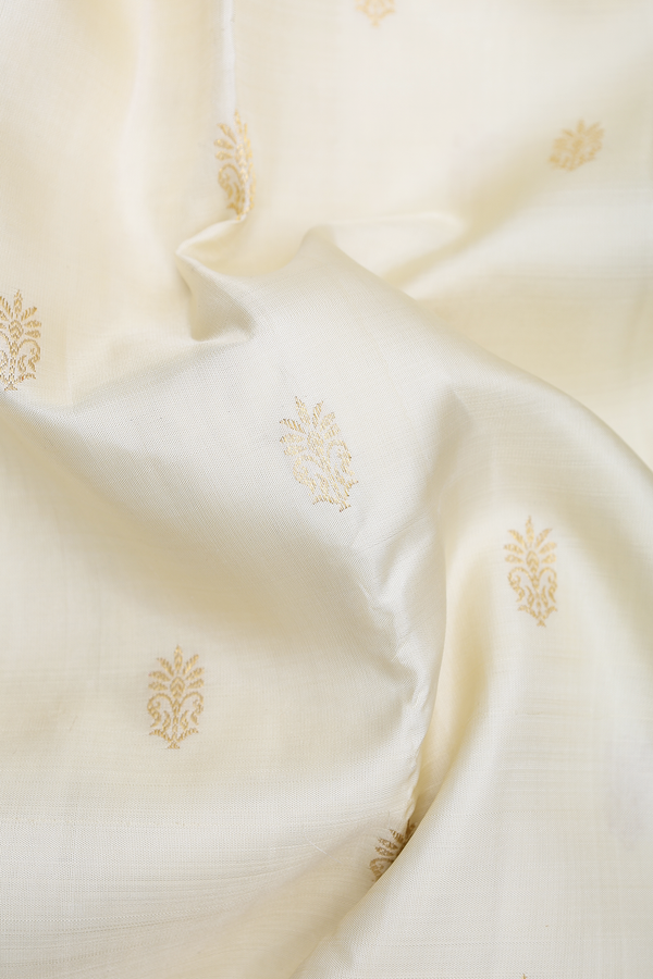 Kanchipuram Silk Saree In Beige With Zari Buttas