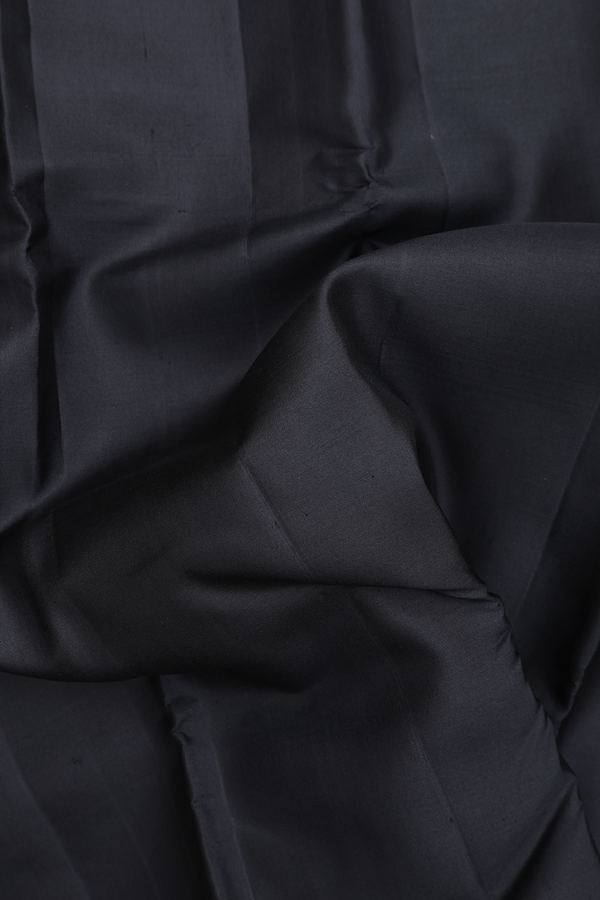 Kanchipuram Silk Saree In Black With Threadwork Border