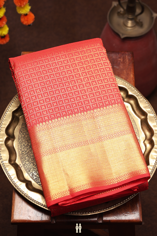Kanchipuram Silk Saree In Chilli Red With Brocade Pattern
