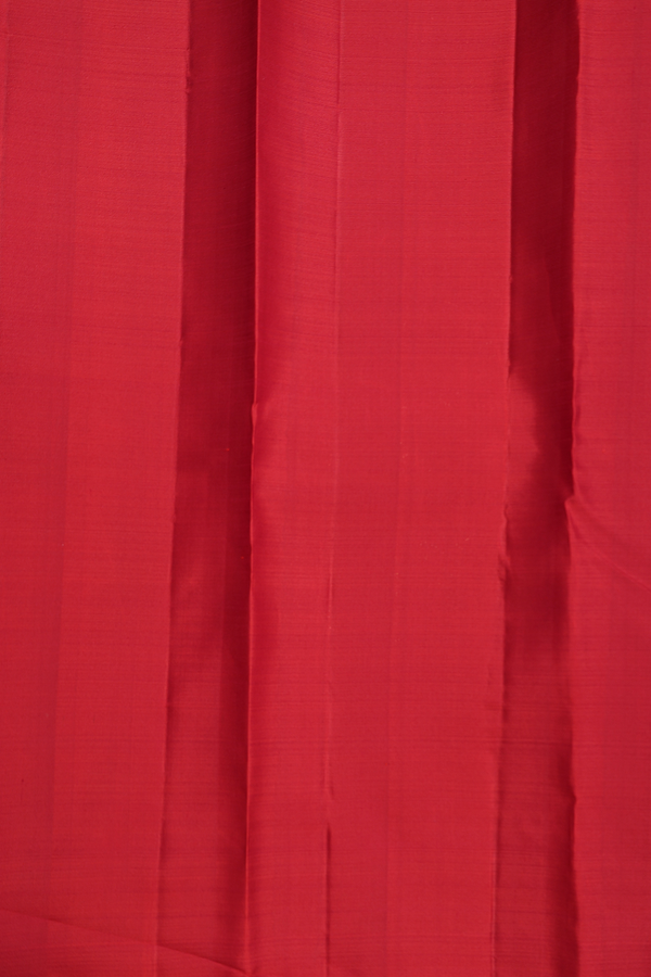 Kanchipuram Silk Saree In Crimson Red With Zari Buttas