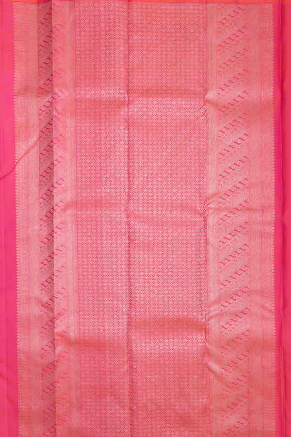 Kanchipuram Silk Saree In Coral Pink With Paisley Motifs