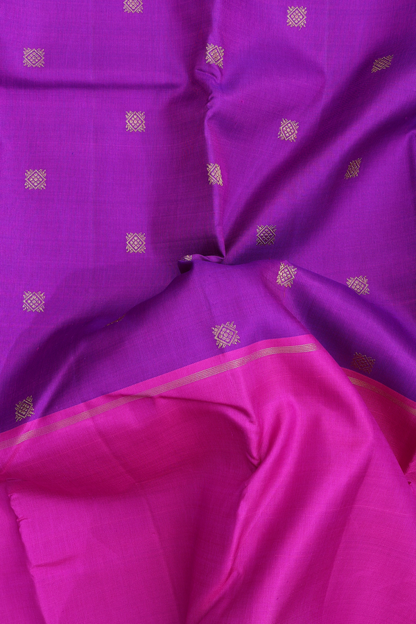 Kanchipuram Silk Saree In Multicolor With Muppagam Design