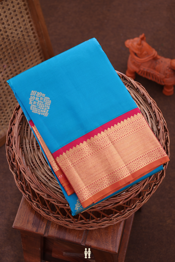Kanchipuram Silk Saree In Peacock Blue With Zari Motifs