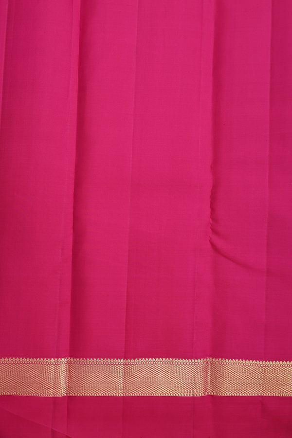 Kanchipuram Silk Saree In Purple With Checks Design