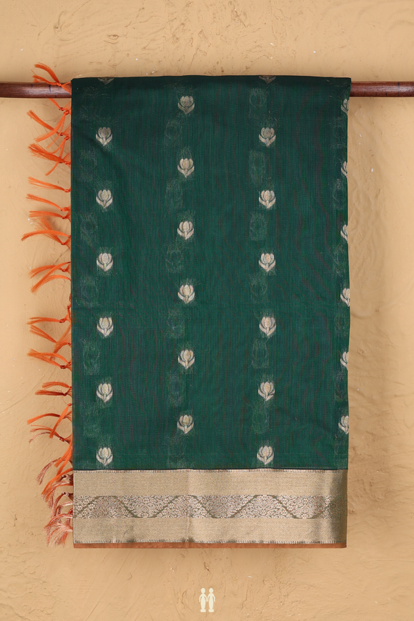 Kora Silk Cotton Saree In Forest Green With Floral Buttas