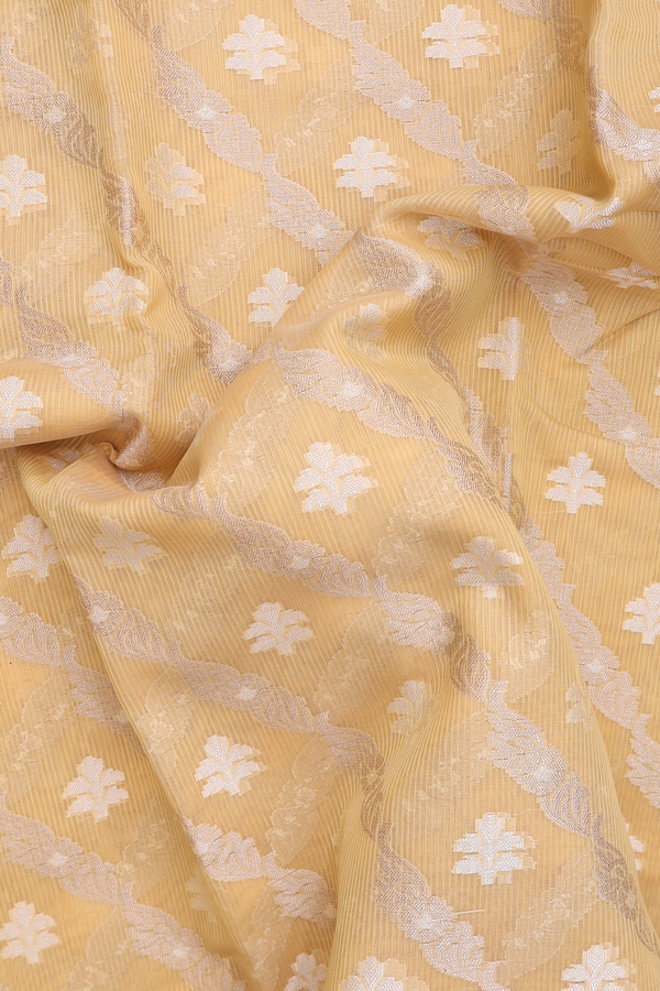 Kota Cotton Saree In Yellow With Diagonal Design