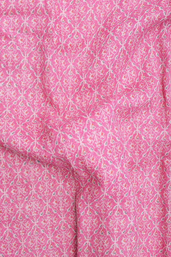 Linen Saree In Pink With Printed Design