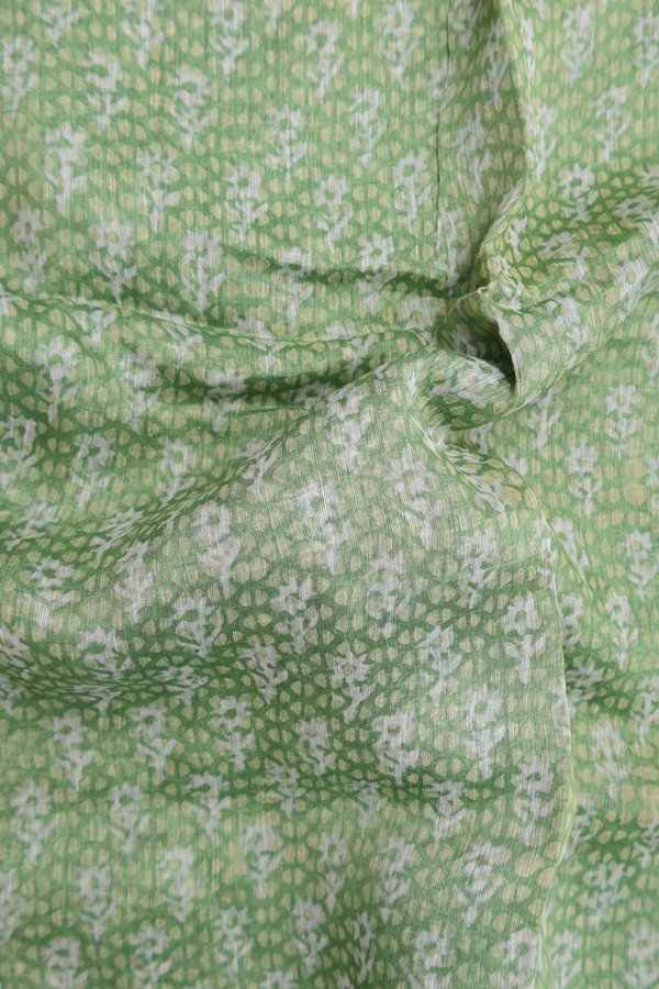 Linen Saree In Shades Of Green With Floral Printed Design