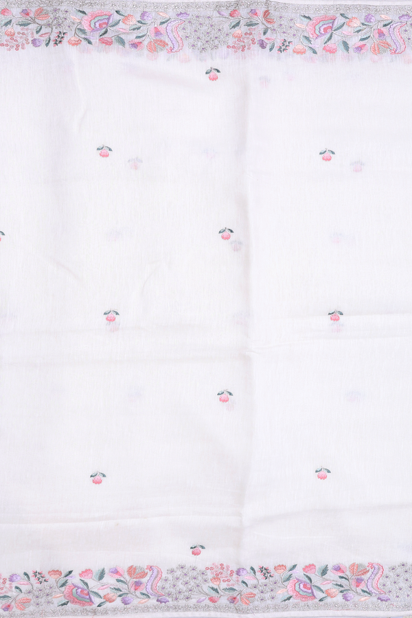 Linen Saree In White Floral Threadwork Buttas