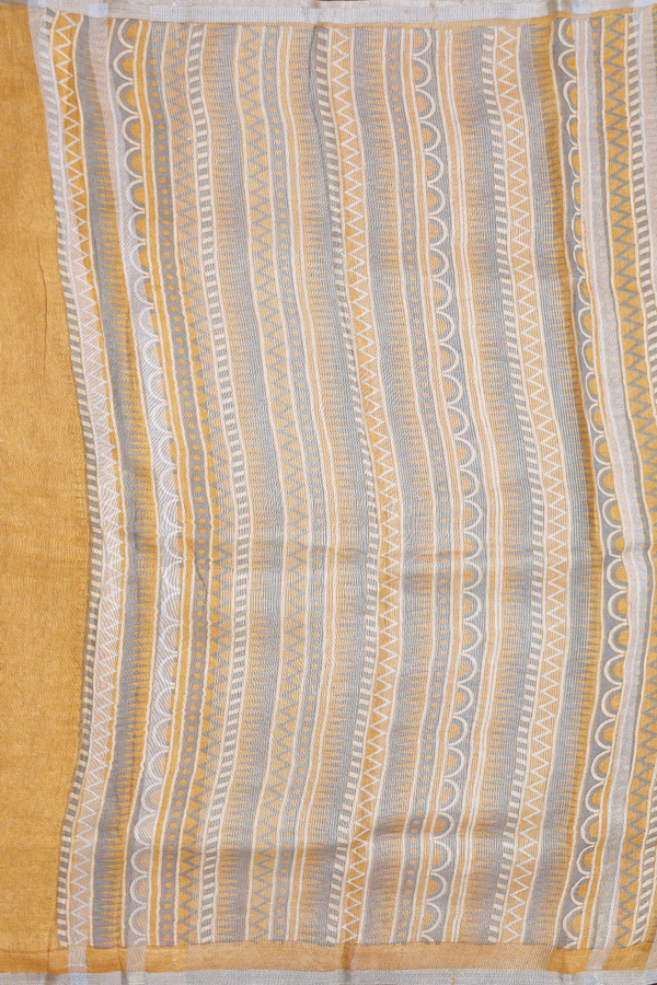 Linen Saree In Yellow With Diamond Design