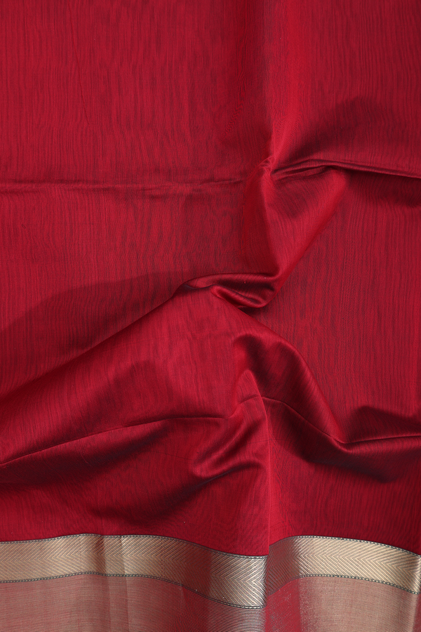 Maheswari Silk Cotton Saree In Red With Contrast Border