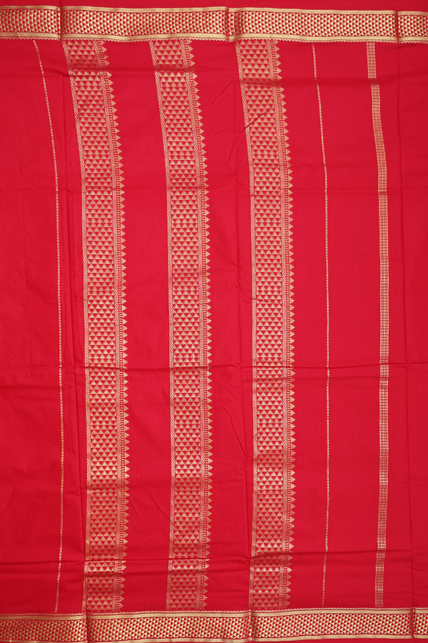 Nine Yards Apoorva Cotton In Red With Zari Border