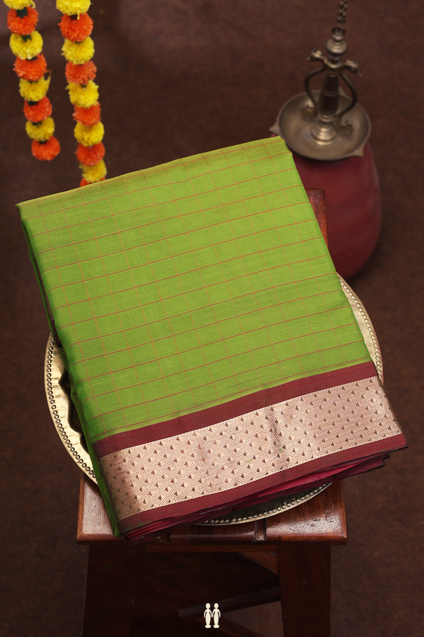Nine Yards Silk Cotton Saree In Green With Checks Design