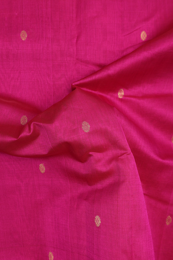Nine Yards Silk Cotton Saree In Magenta With Zari Buttas