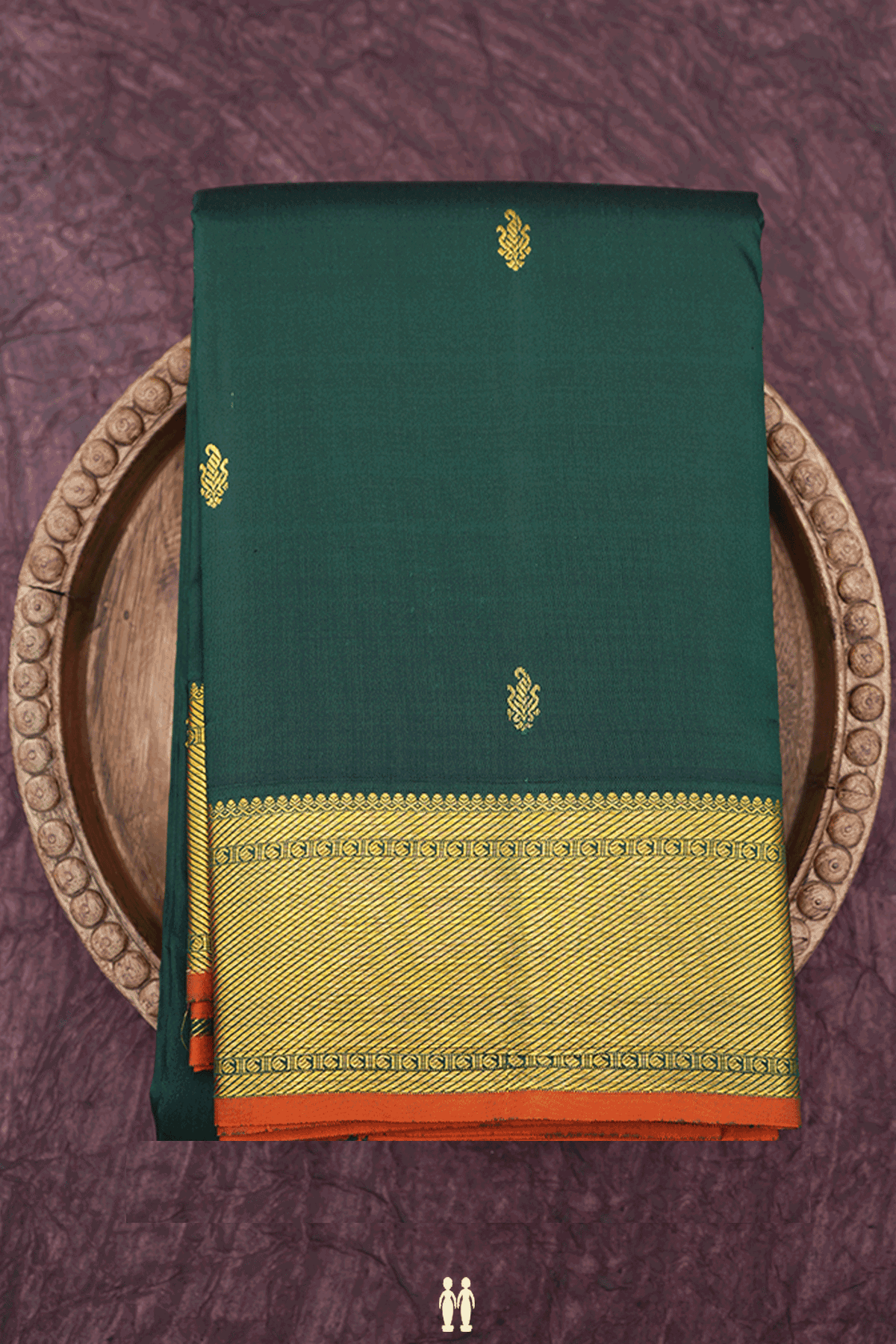 Paisley Zari Buttis Dark Green Kanchipuram Silk Saree