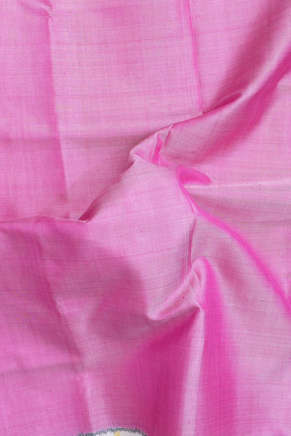 Patola Silk Saree In Plain Pink With Contrast Border