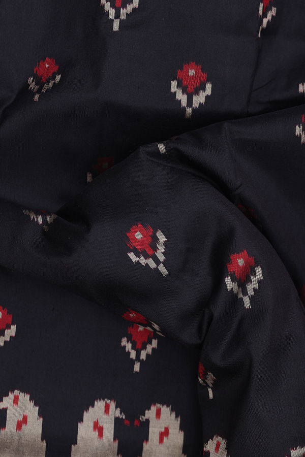 Pochampally Silk Saree In Black With Printed Buttas