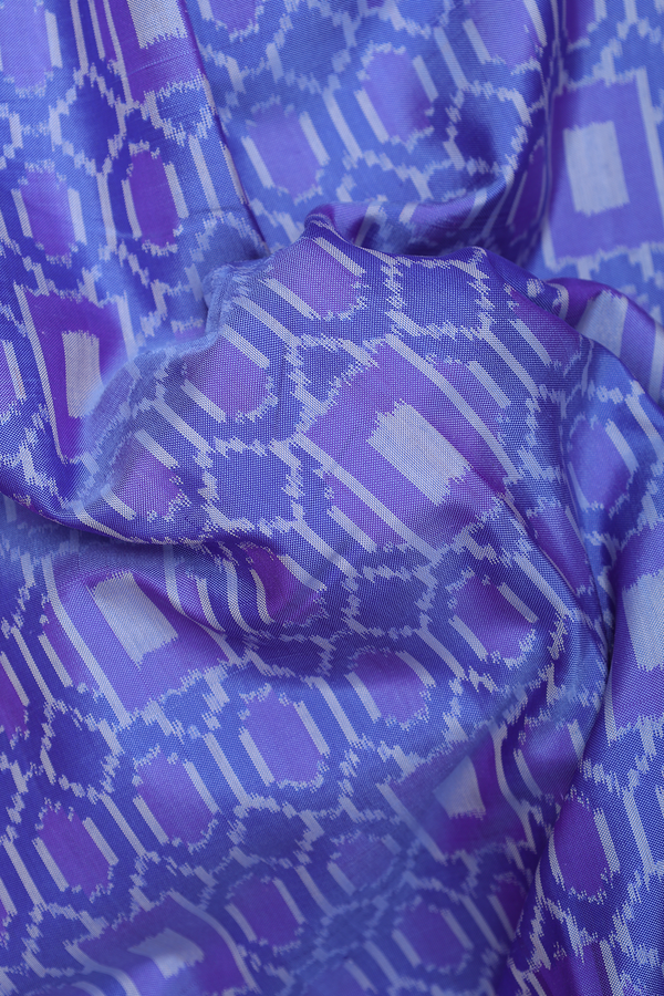 Pochampally Silk Saree In Blue With Allover Design