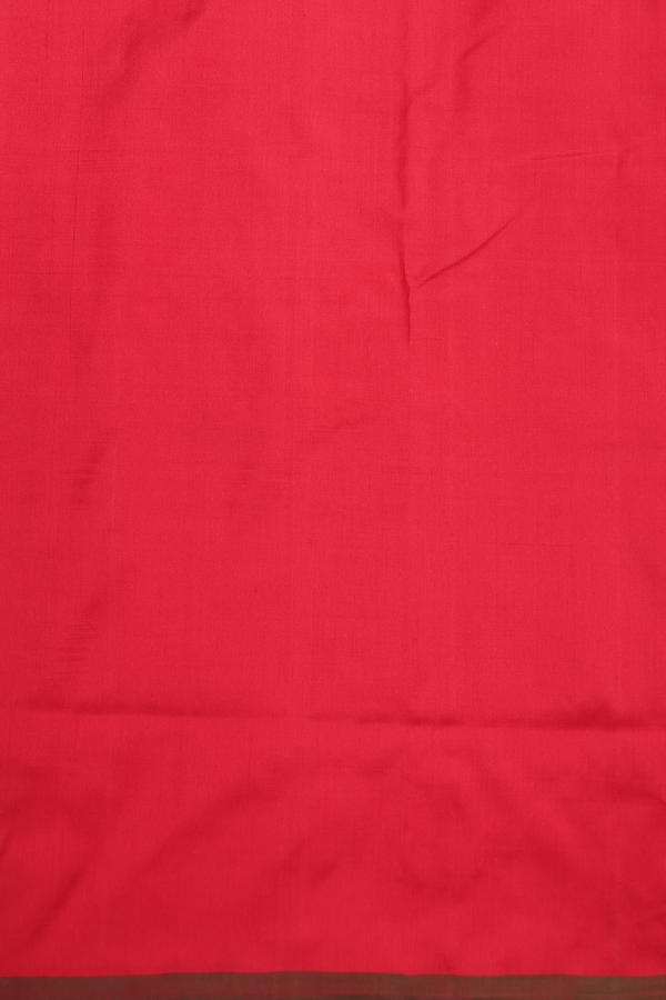 Pochampally Silk Saree In Crimson Red With Printed Design