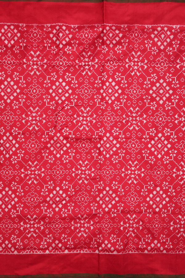 Pochampally Silk Saree In Crimson Red With Printed Design