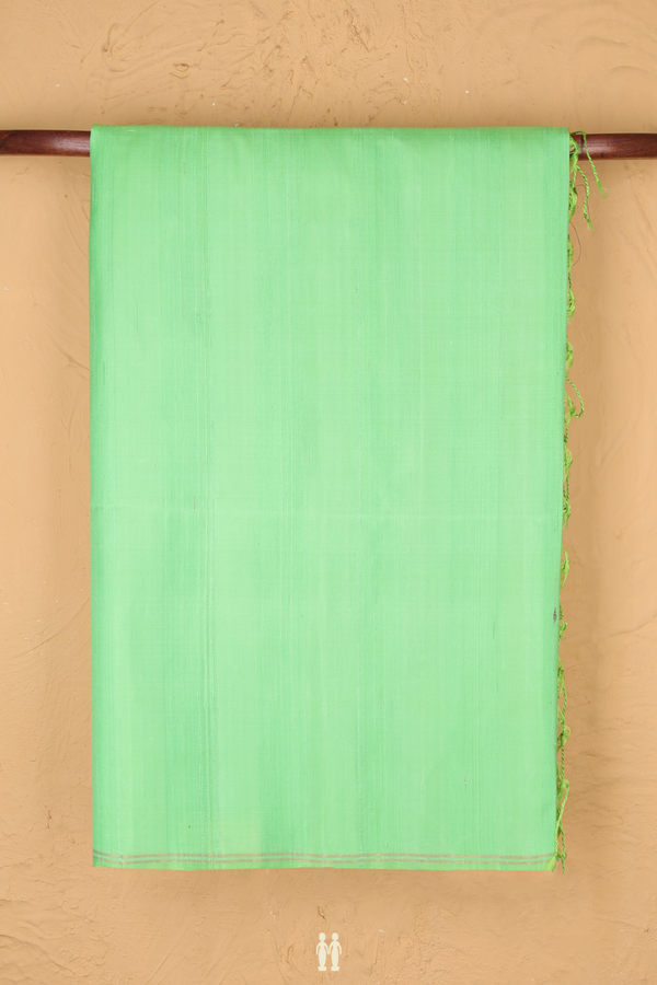 Raw Silk Saree In Green With Plain