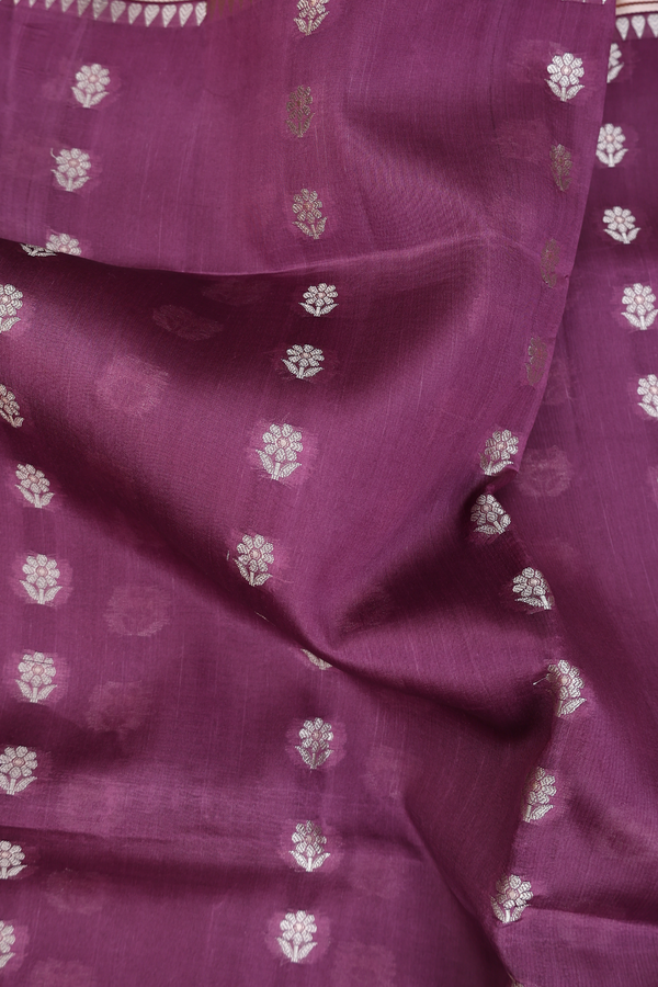 Raw Silk Saree In Purple With Floral Buttas