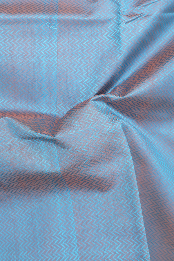 Silk Cotton Saree In Dual Tone With Chevron Design