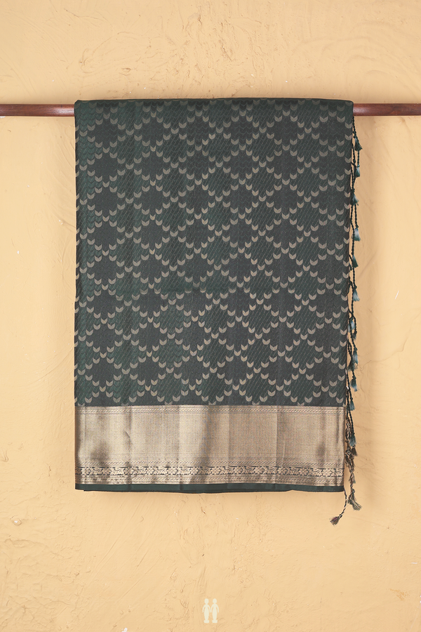 Soft Silk Saree In Dark Green With Diamond Design
