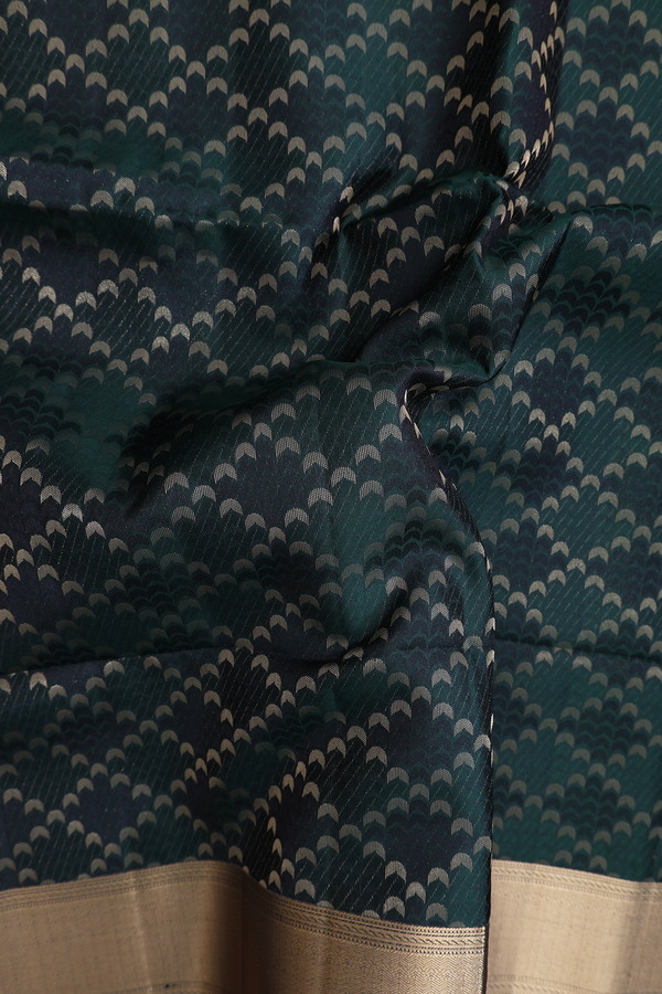 Soft Silk Saree In Dark Green With Diamond Design