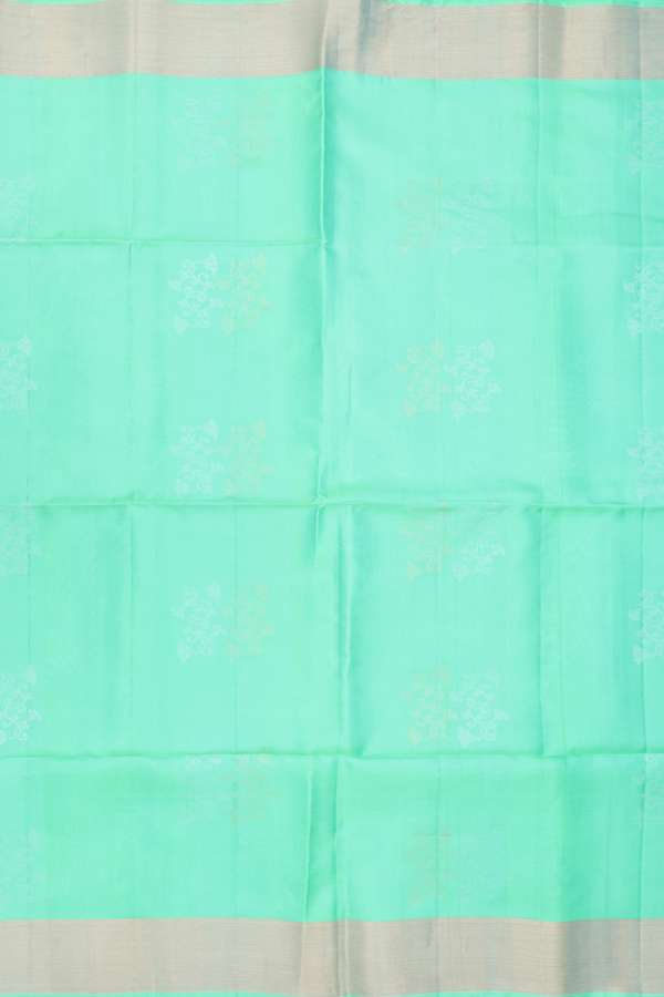 Soft Silk Saree In Green With Zari Design