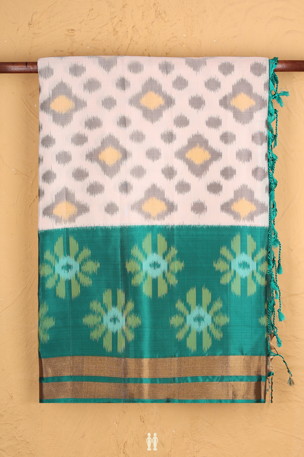 Soft Silk Saree In Ivory With Printed Design