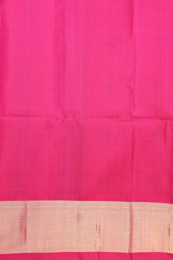 Soft Silk Saree In Lavender With Zari Motifs