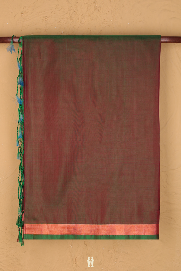 Soft Silk Saree In Plain Manthulir With Zari Border