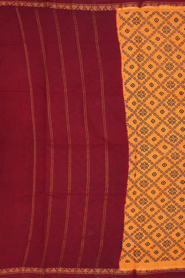 Sungudi Cotton Saree In Orange With Diamond Design