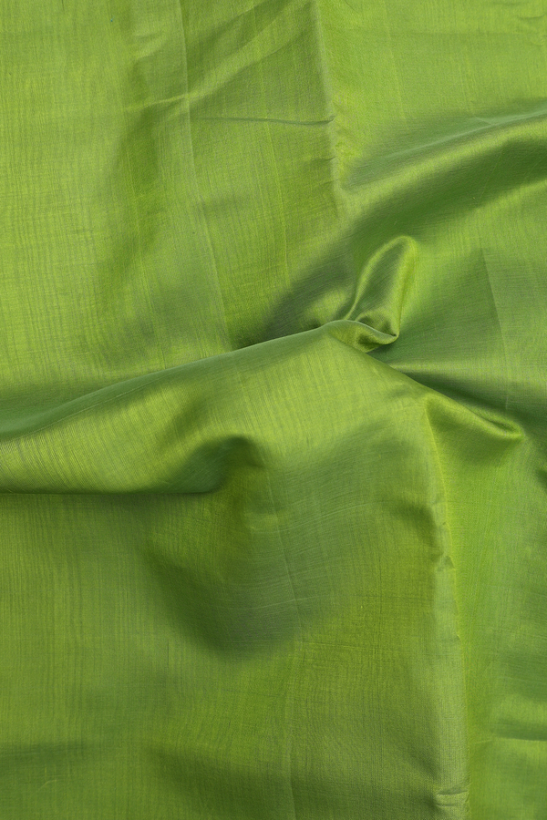 Traditional Silk Cotton Saree In Green With Contrast Border