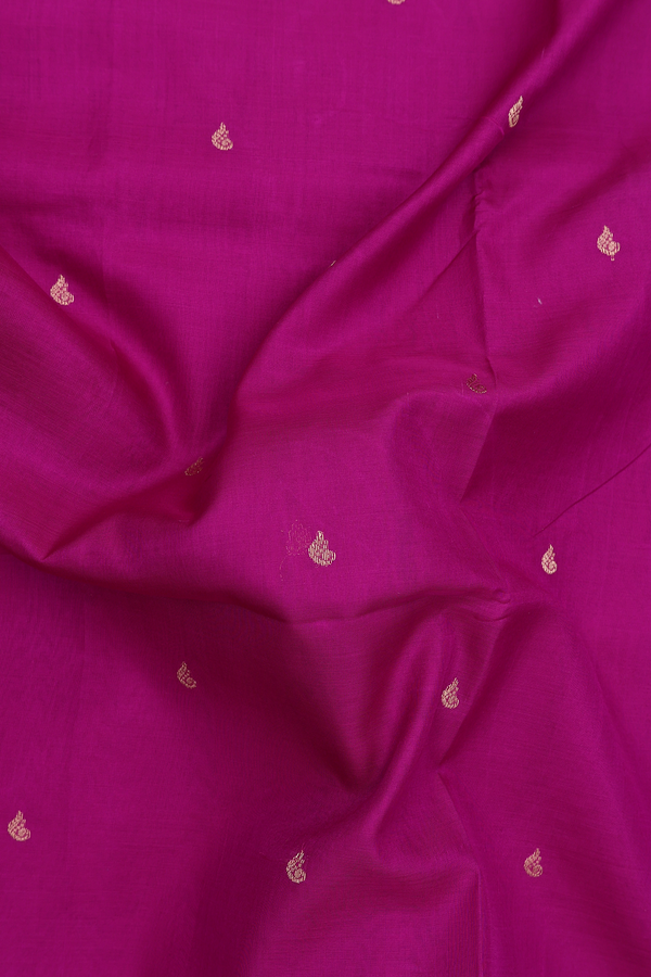 Traditional Silk Cotton Saree In Purple Rose With Zari Buttas