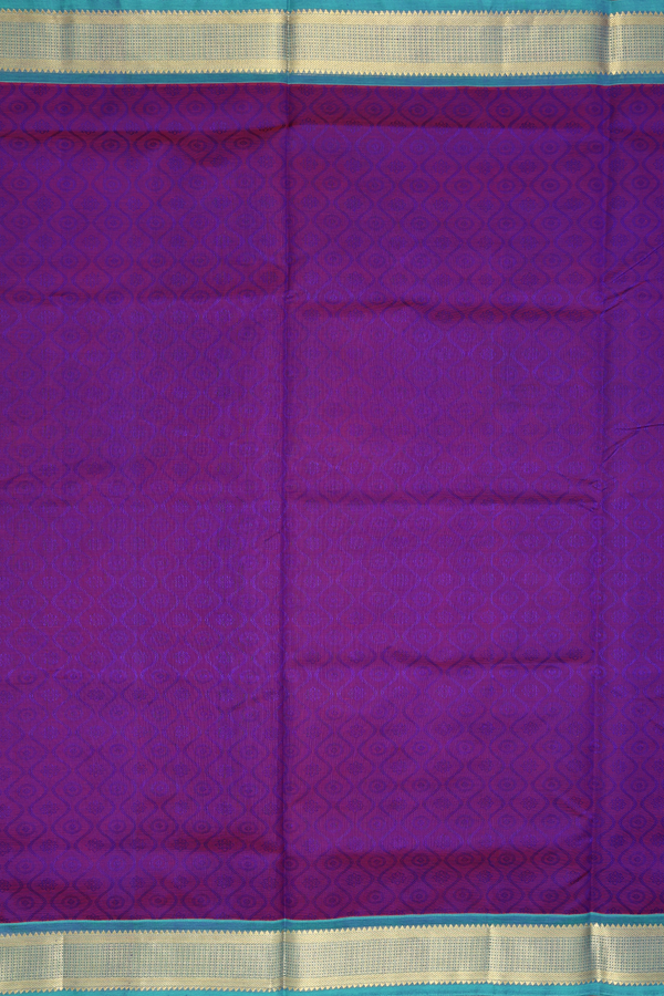 Traditional Silk Cotton Saree In Purple With Scallop Design